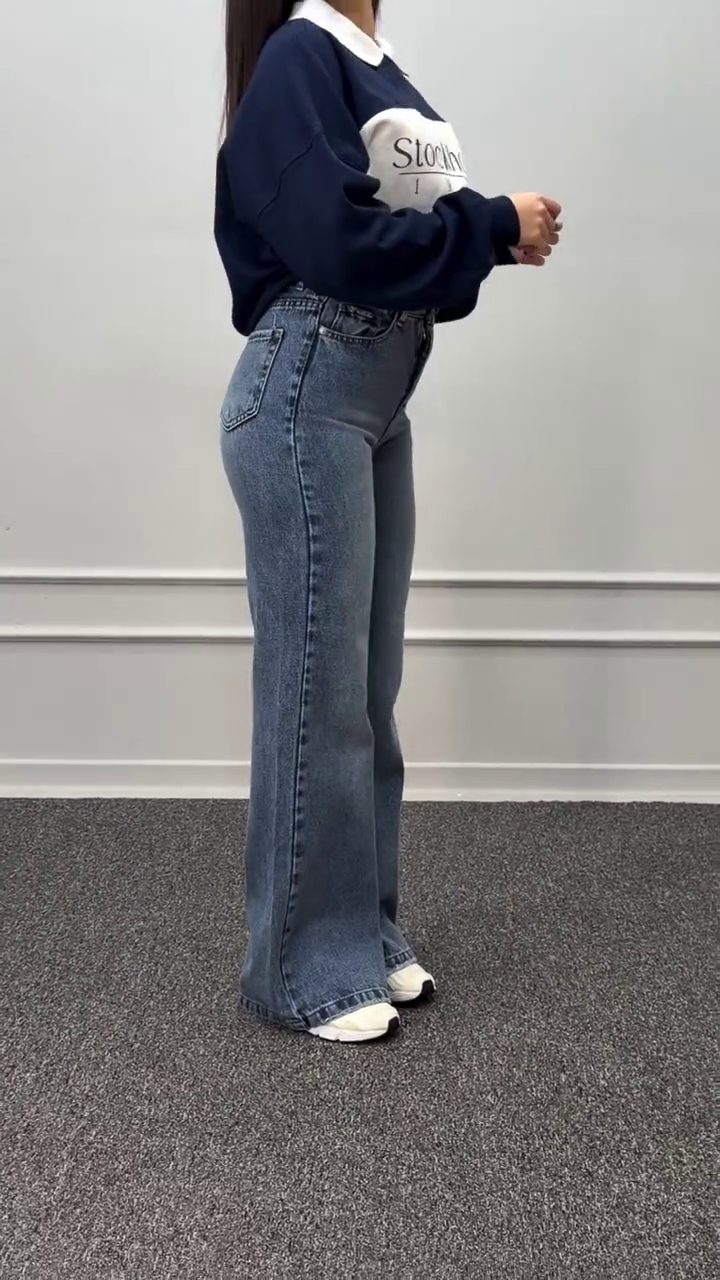 💙✨ Vintage Wash High-Waist Wide Leg Denim Jeans – Street Style Essential 👖🔥
