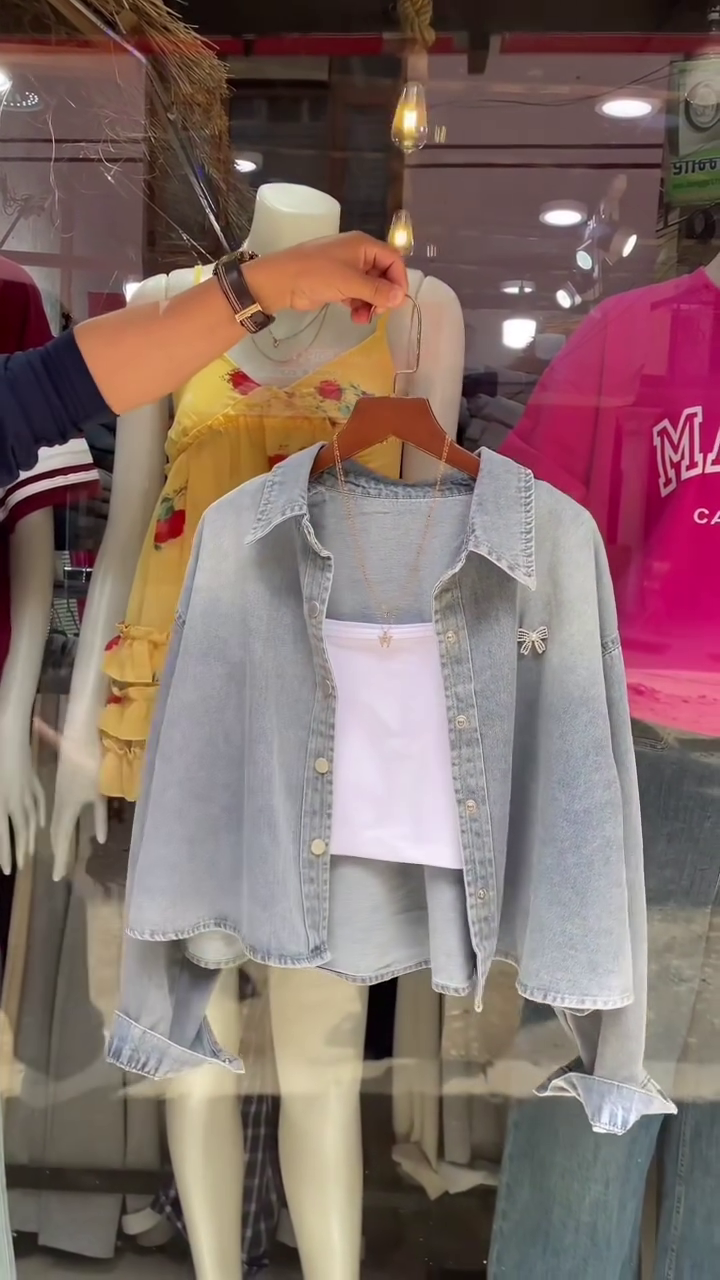 Urban Chic Layered Denim Shirt & Crop Top Co-Ord Set – Soft Wash Everyday Style 💙✨