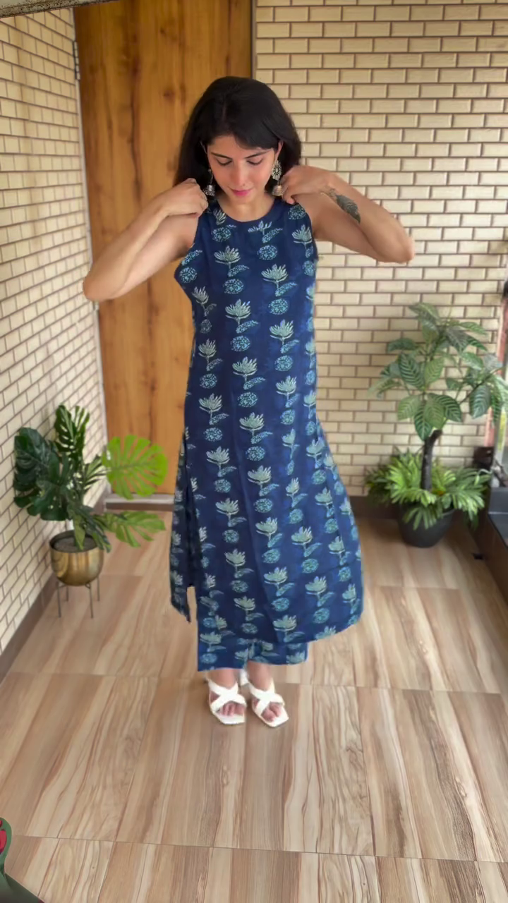 🌿🌸 Elegant Sleeveless Floral Print Midi Dress for Women | Lightweight Casual Summer Dress | Vacation, Brunch & Everyday Fashion Wear