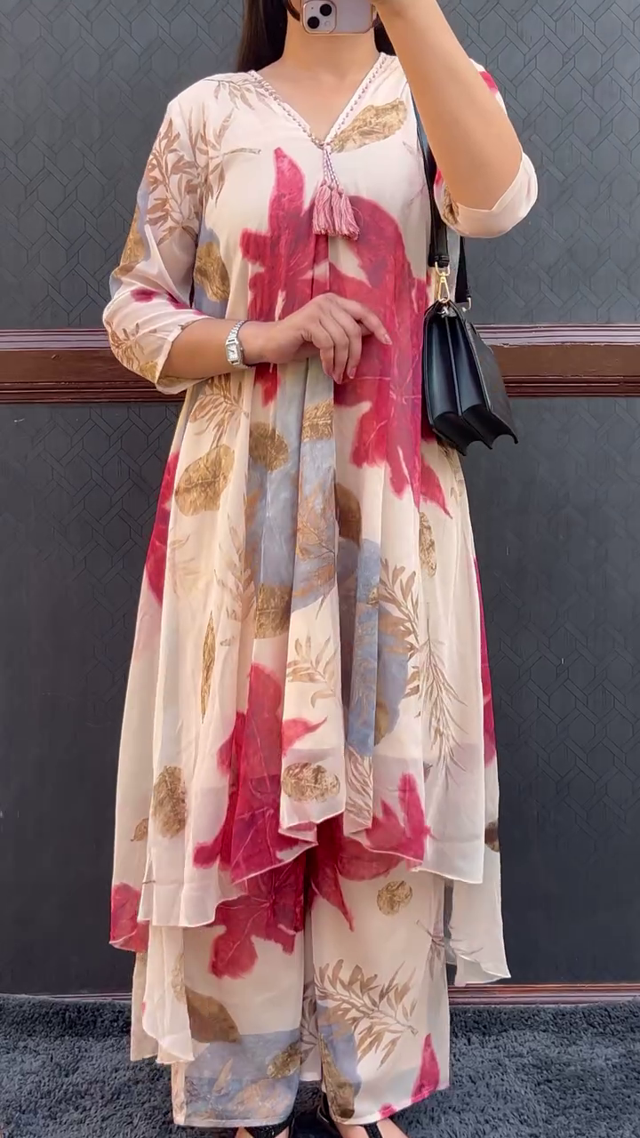 🌿🌸  Elegant Floral Printed Designer Kaftan Kurti & Palazzo Co-Ord Set for Women 🌸🌿
