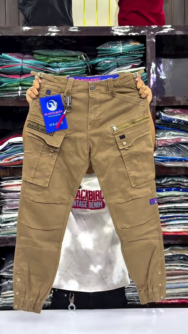 🏕️👖 Premium Desert Khaki Multi-Pocket Cargo Jogger Pants for Men & Boys – Stylish Utility Wear with Trendy Streetwear Design 👖🏕️