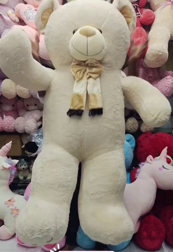 🧸🤍 Giant Snow White Teddy Bear Plush Toy – Ultra Soft Huggable Jumbo Teddy with Cute Bow for Gifting & Home Décor 🤍🧸