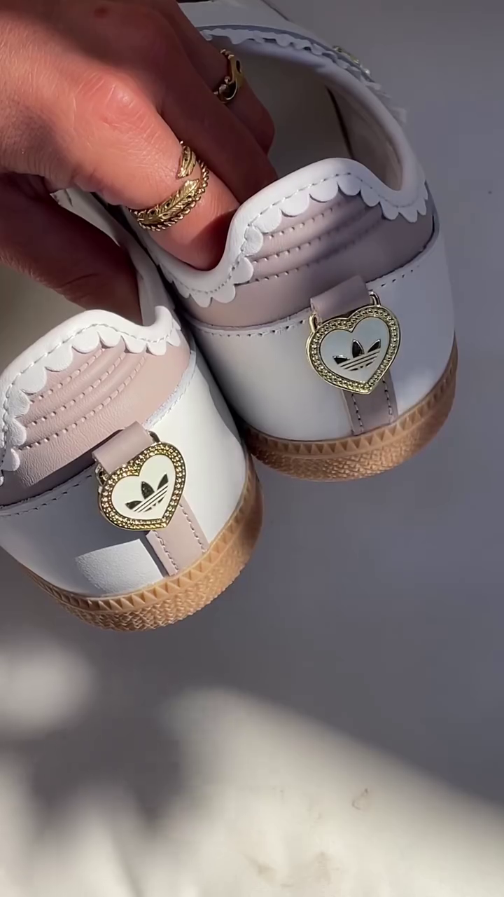 👟🤍  Cute Heart Charm Comfort Mary Jane Casual Walking Shoes for Women 🤍👟