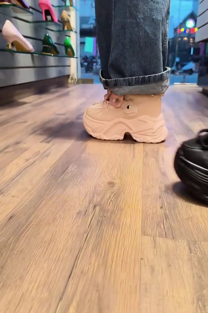 🎀 Premium Chunky Platform Fashion Sneakers for Women & Girls – Stylish Bow Accent Casual Shoes with Lightweight Comfort and Trendy Street Style Design 🎀