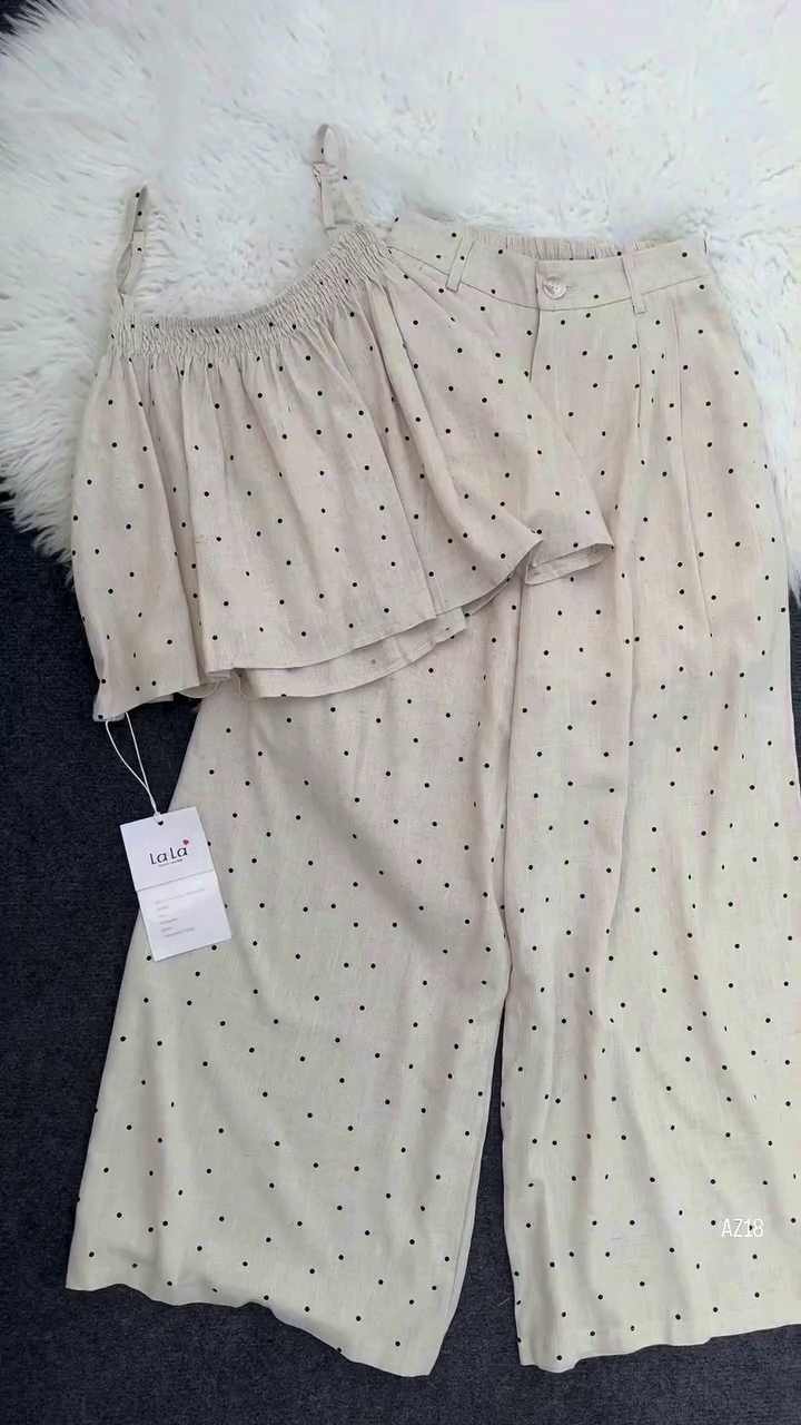 🤍 Elegant Polka Dot Off-Shoulder Top & Wide Leg Palazzo Pants Co-Ord Set for Women – Premium Casual Chic Outfit with Relaxed Comfort Fit 🤍