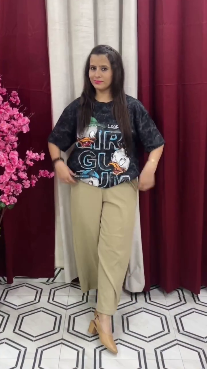 👕 Cute Graphic Printed Oversized Casual T-Shirt for Women & Girls – Soft Comfortable Everyday Wear Tee with Trendy Fashion Artwork Design 👕