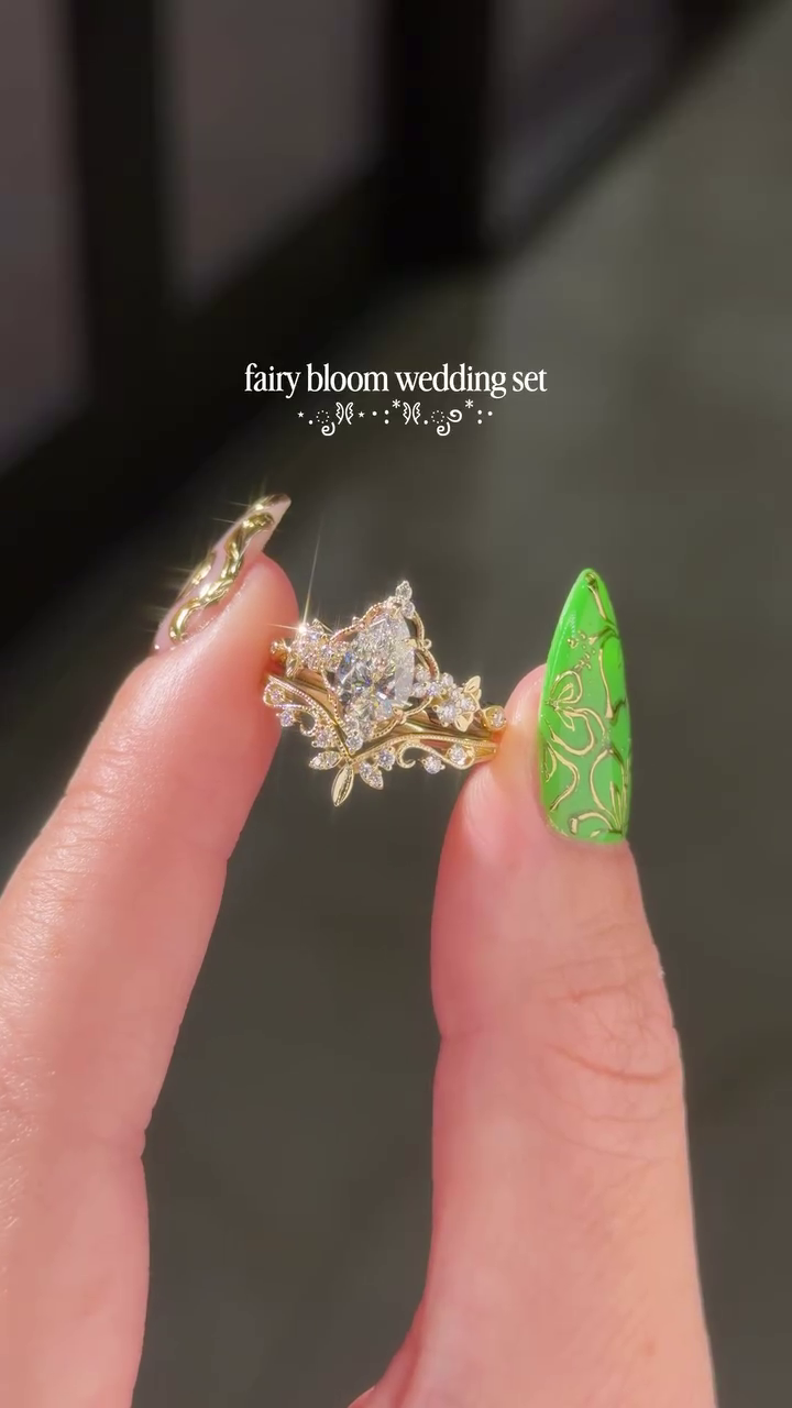 💍 Premium Floral Crystal Statement Ring – Elegant Women's Engagement, Wedding & Party Fashion Ring 💍