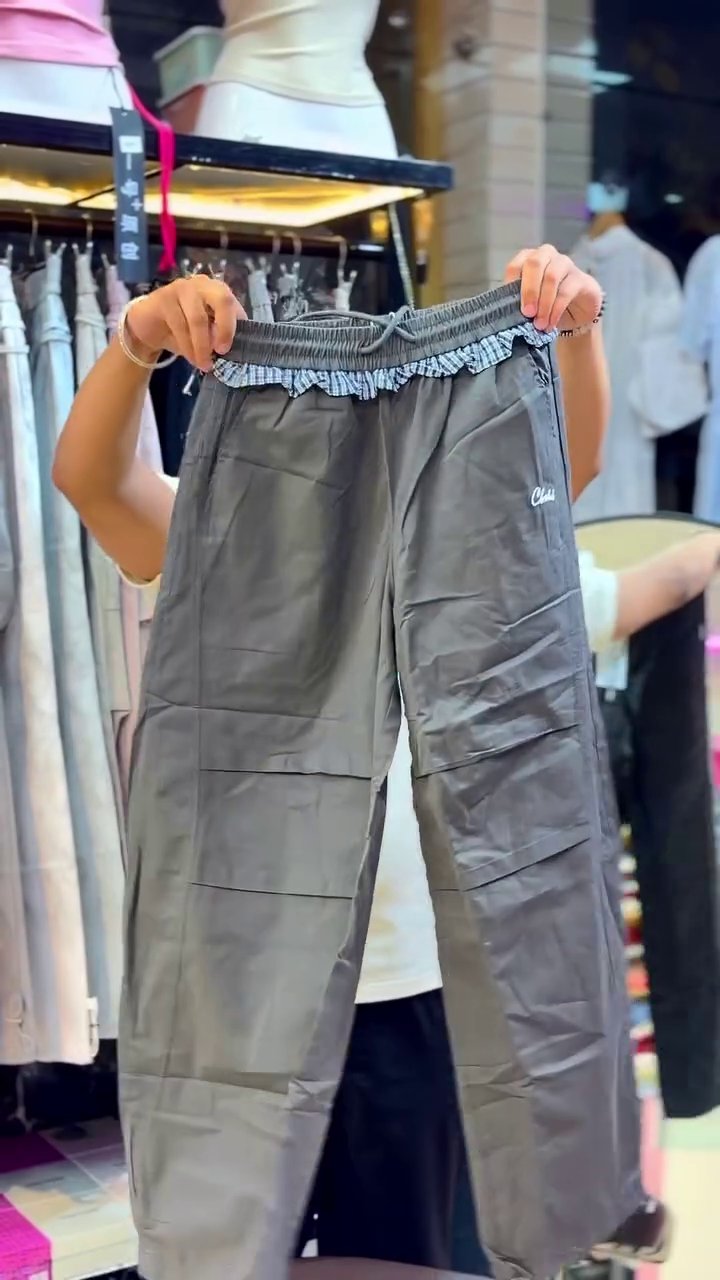 ✨ Premium Women's Relaxed Fit Elastic Waist Everyday Utility Straight-Leg Casual Comfort Pants with Functional Side Pockets ✨