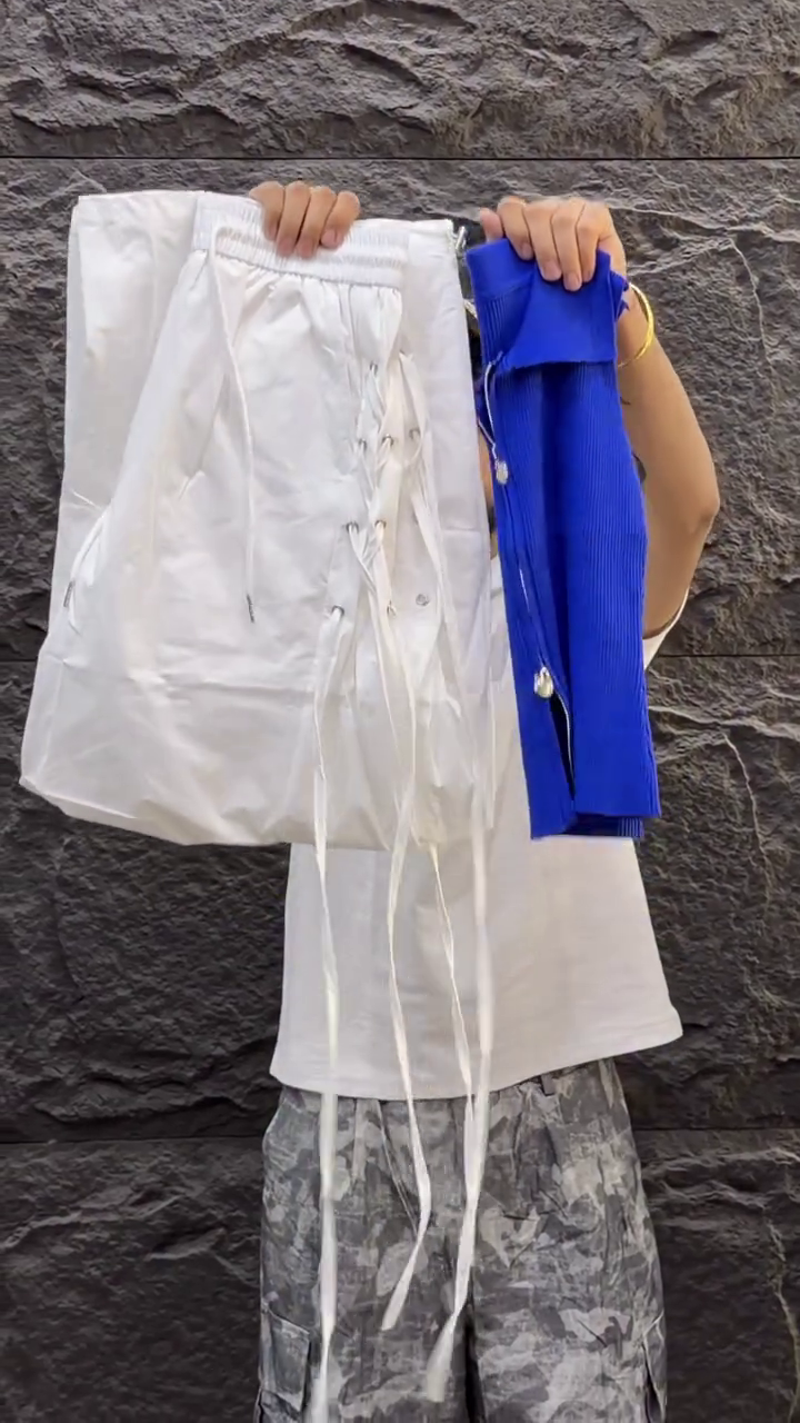🤍 Premium Street Style Lace-Up Cargo Mini Skirt with Ribbed Zip-Up Crop Top Co-Ord Set for Women