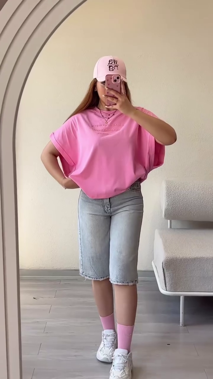 💖 Trendy Oversized Bubble Sleeve Pink T-Shirt with Premium Light Wash Denim Bermuda Shorts Casual Co-Ord Outfit for Women