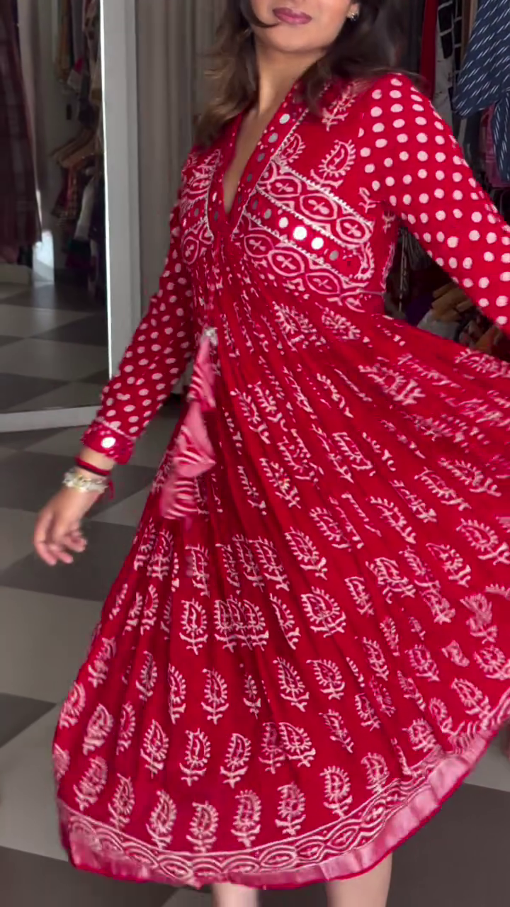 Gorgeous Red Printed Anarkali Style Maxi Dress with White Ethnic Floral Motifs, Flared Silhouette, V-Neck Design, Full Sleeves & Traditional Statement Detailing ✨🌺