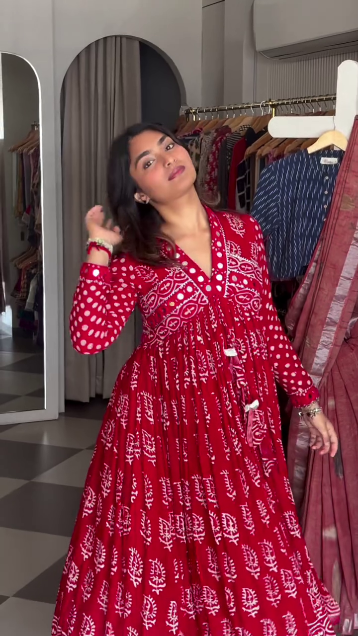 Gorgeous Red Printed Anarkali Style Maxi Dress with White Ethnic Floral Motifs, Flared Silhouette, V-Neck Design, Full Sleeves & Traditional Statement Detailing ✨🌺