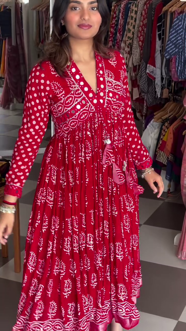 Gorgeous Red Printed Anarkali Style Maxi Dress with White Ethnic Floral Motifs, Flared Silhouette, V-Neck Design, Full Sleeves & Traditional Statement Detailing ✨🌺