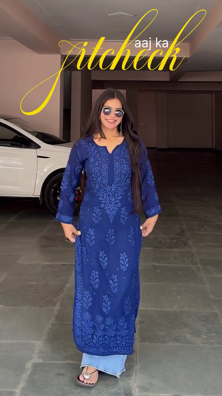 Women’s Royal Blue Premium Floral Embroidered Straight Long Kurta with Full Sleeves, Elegant Neckline & Detailed Ethnic Motif Design for Festive and Everyday Wear 💙🌸✨