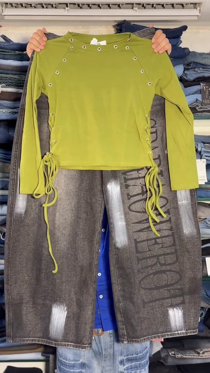 Olive-Green Long-Sleeve Top With Metal Grommets And Side Lace-Up Ties 🫒✨🧵