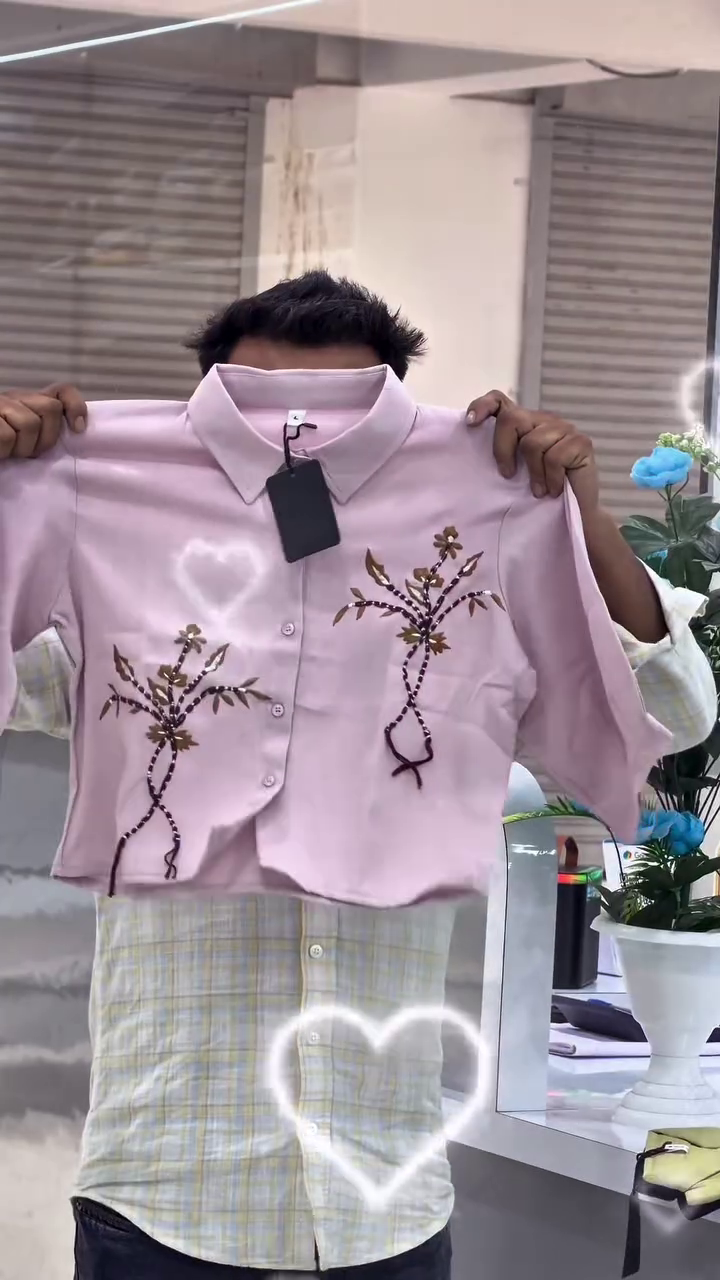 Chic Brown Button-Down Short-Sleeve Shirt With White Floral Embroidery 🤎🌸✨