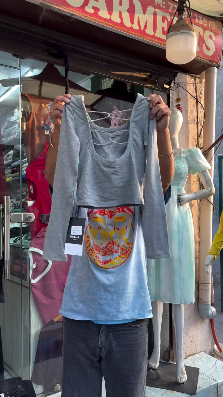 Grey Scoop-Neck Long-Sleeve Top With Open Back Straps And Graphic Inner Tee 🩶👕✨