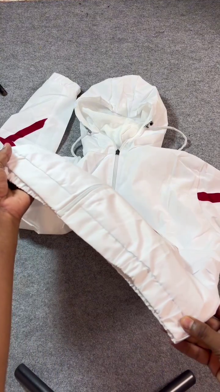 Sporty White Hooded Windbreaker Jacket With Red Stripe Accents And Front Utility Pockets 🤍🔴🧥✨
