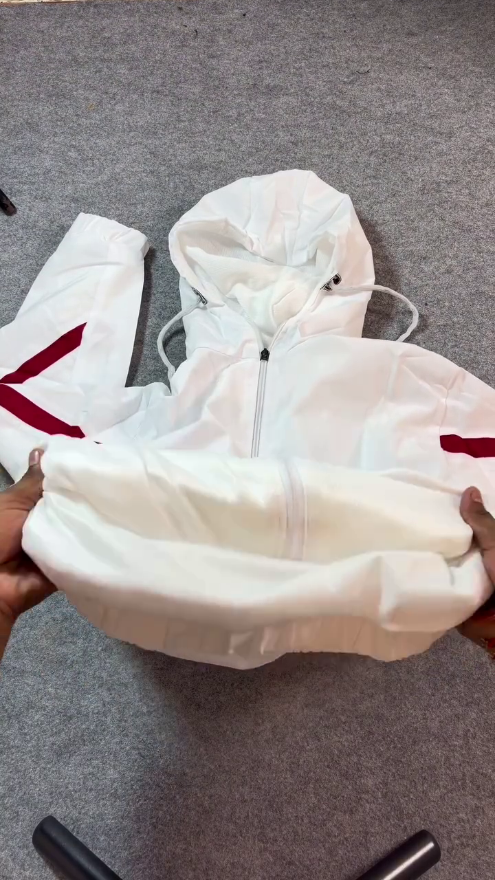 Sporty White Hooded Windbreaker Jacket With Red Stripe Accents And Front Utility Pockets 🤍🔴🧥✨