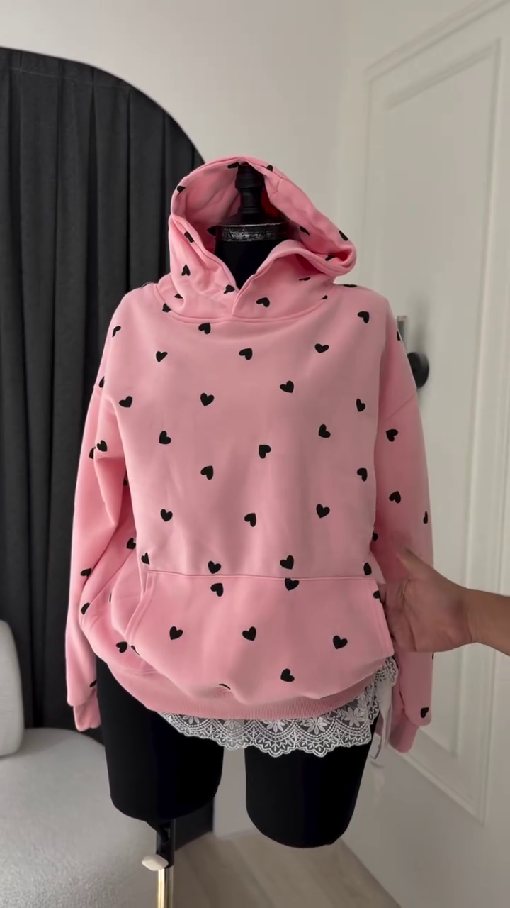 Light-Blue Hooded Sweatshirt With All-Over Black Heart Print Pattern 🩵🖤🧥